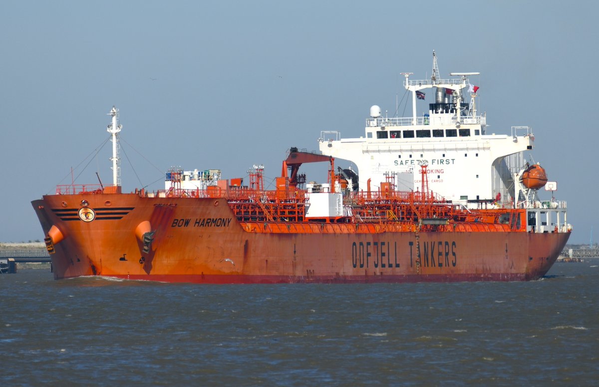 Bow Harmony near East Tilbury. #BowHarmoney #ODFJELLTankers #RiverThames #Thames #Tilbury #ChemicalTanker #ChemicalTankers #GeneralCargoShip #Shipping #ships_best_photos #ShipsInPics #Shipspotting #ships_best_photos #Ship #WorkingRiver #Ships #Schiffe #Schip