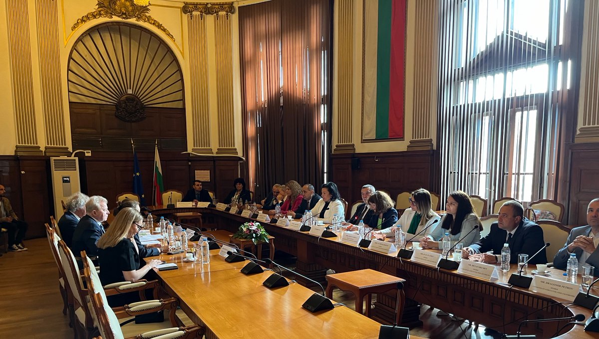 My pleasure to engage in a detailed discussion with members of 🇧🇬 Bulgaria’s Parliamentary Committee on Agriculture, Food and Forestry.
I assure of the Commission's continued engagement on the range of topics discussed, including the ongoing effects of imports and input costs.