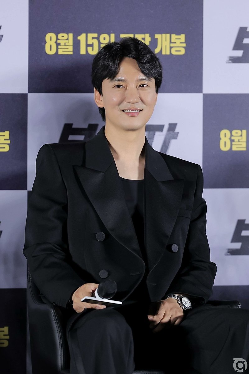 #кимнамгиль #kimnamgil #김남길
m.post.naver.com/viewer/postVie…