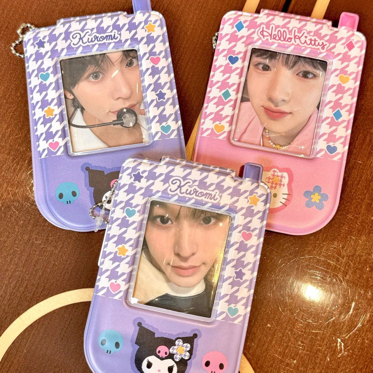 저 새 핸드폰 하나 장만했어요