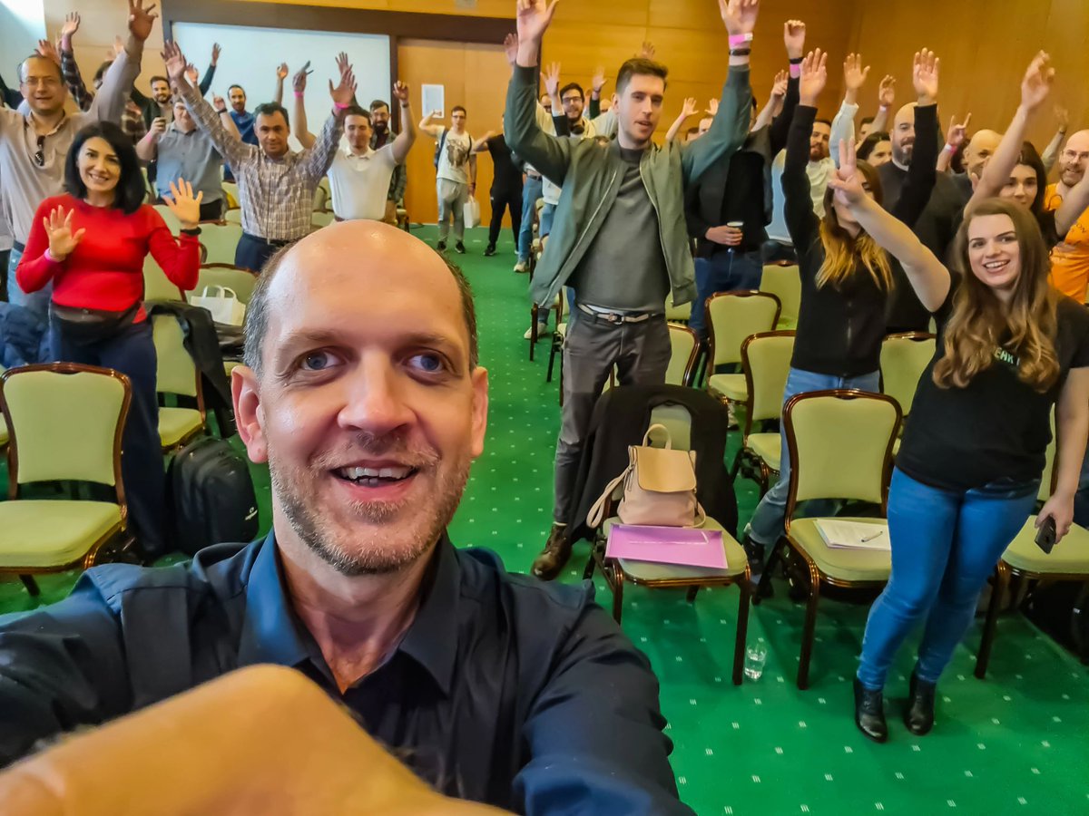 danpdc's tweet image. The past few months I've been talking to conferences, user groups and universities across 3 different countries. It's always a great pleasure for me to participate in such events and I'm always happy to talk towhoever wants to listen.
My last experience at #PeakIT06 was a blast!…