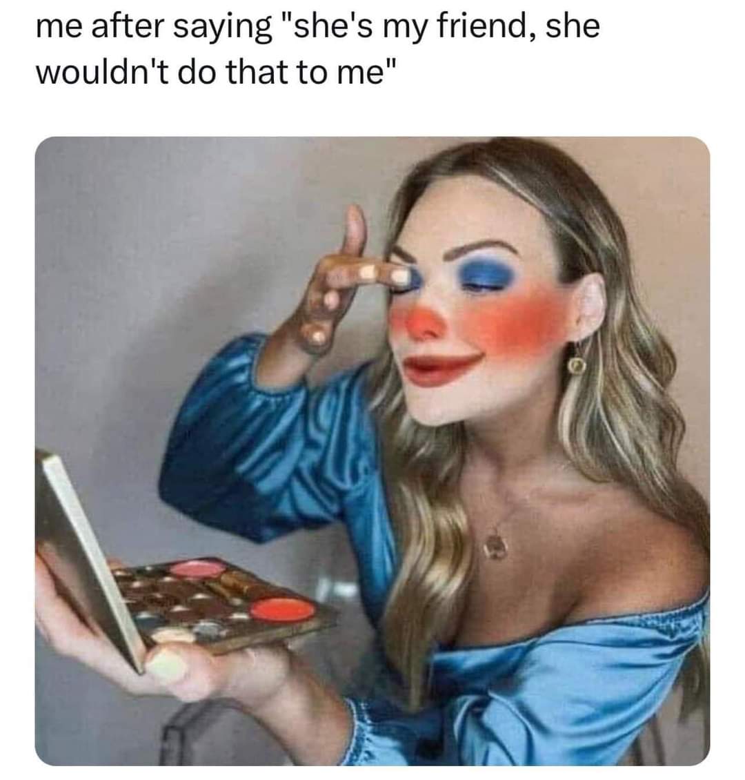 SkunkMunchies's tweet photo. I know I look good in red lipstick but bitch that is not the point why you gotta do me like that? 🤣🤡

(also the fact that I can now finally laugh about it is 👌) https://t.co/29TULJ7Pyi