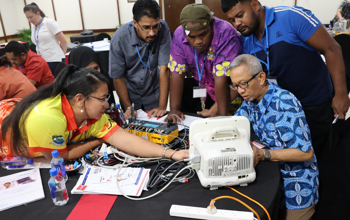 #PacificHealth |🔬 Biomedical engineers, often the unsung heroes of the healthcare sector, work behind the scenes to support patient care. Read more here about this work in the #Pacific region 👉 bit.ly/3yDHhEg 🤝 @dfat