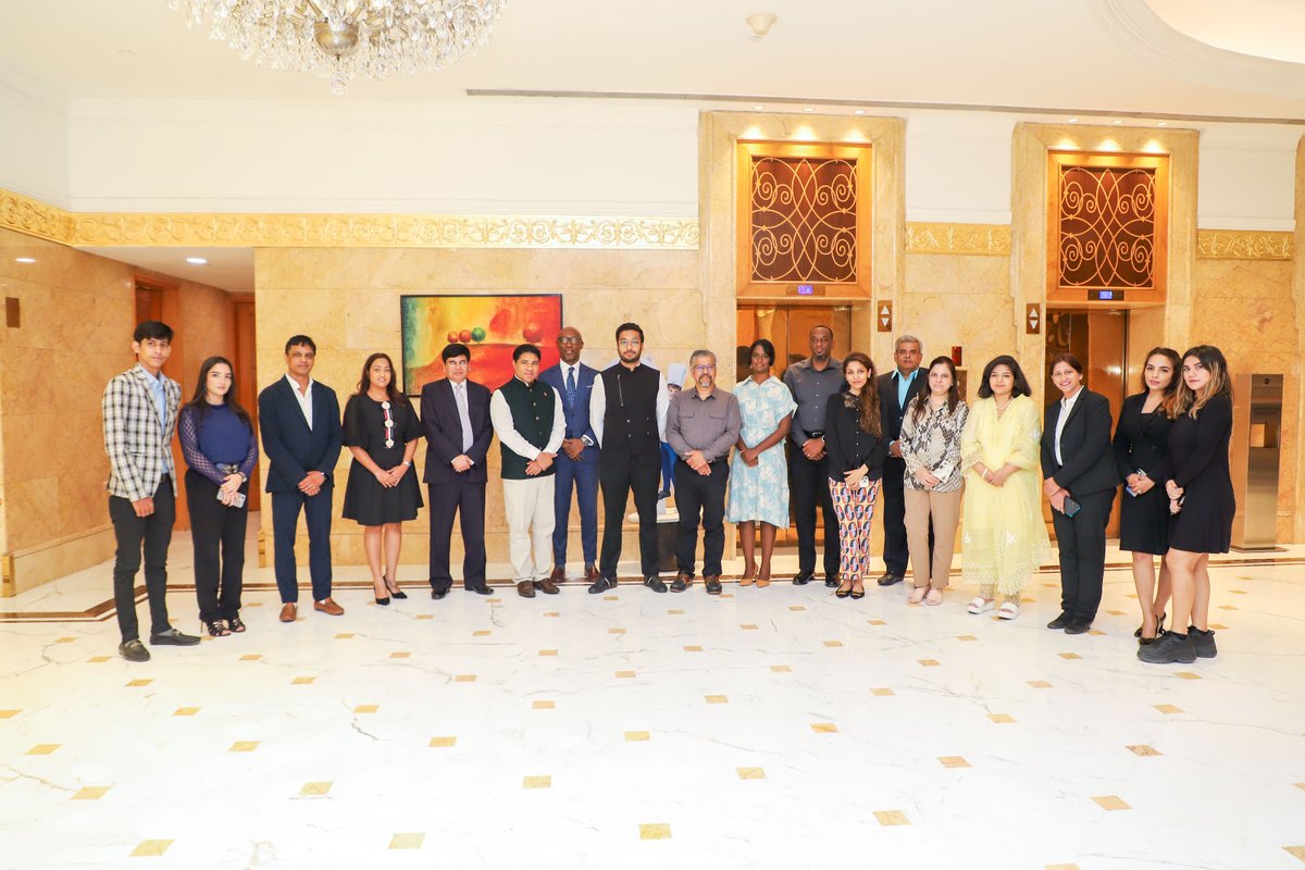 Hosted Business Dinner Meet
We had the pleasure of hosting a remarkable business dinner meet, bringing together industry leaders, government agencies and visionaries to discuss the future 

#BusinessDinner #Networking #IndustryLeaders  <a href="/inventiveprene/">ICCI (Inventivepreneur Chamber of Commerce & Indus</a>