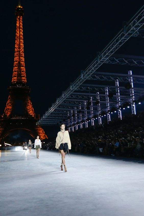 VerdaqVandervor's tweet image. #model #fashionladystyle #week