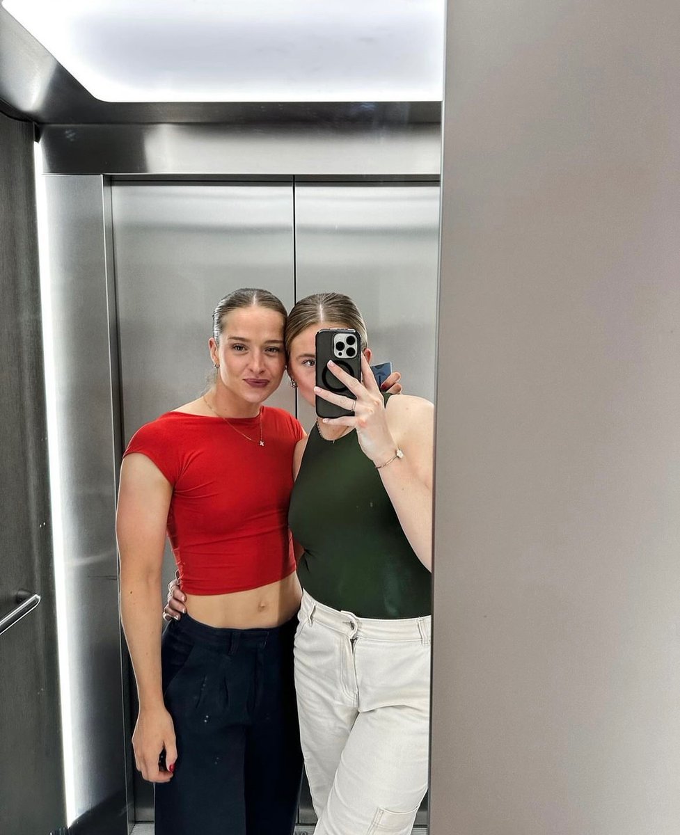 Lisa (@lisaneumann93) on Twitter photo 