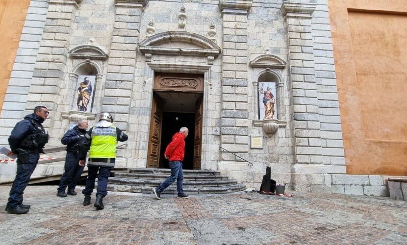 FRANCE A man has been arrested after setting fire to Notre-Dame and Saint-Nicolas collegiate church in Briançon in an arson attack. Fire crews arrived on time before it could destroy the church.