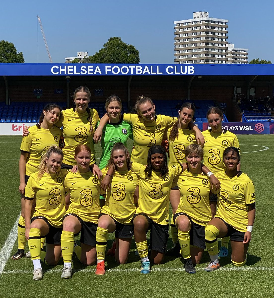 MountKellyFooty's tweet photo. What A Fantastic Experience Yesterday…at #KingsmeadowStadium Home Of @ChelseaFCW 💛🖤🏆
A Very Tough Final of the Chelsea Foundation Cup in 24*C Heat 🌞
Coming From Behind Twice To Win 2-3 Against A Strong @BlenheimChelsea Team 💪🏼🌞
@MountKellySport @CFCFoundation @GuyAyling https://t.co/ljgpfJiTll