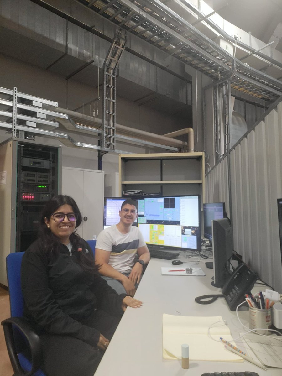 Members of the team performing high-pressure powder XRD experiments on complex oxides at Xpress beamline at Elettra synchrotron @elettrasincro 
Three days of succesful experiments.