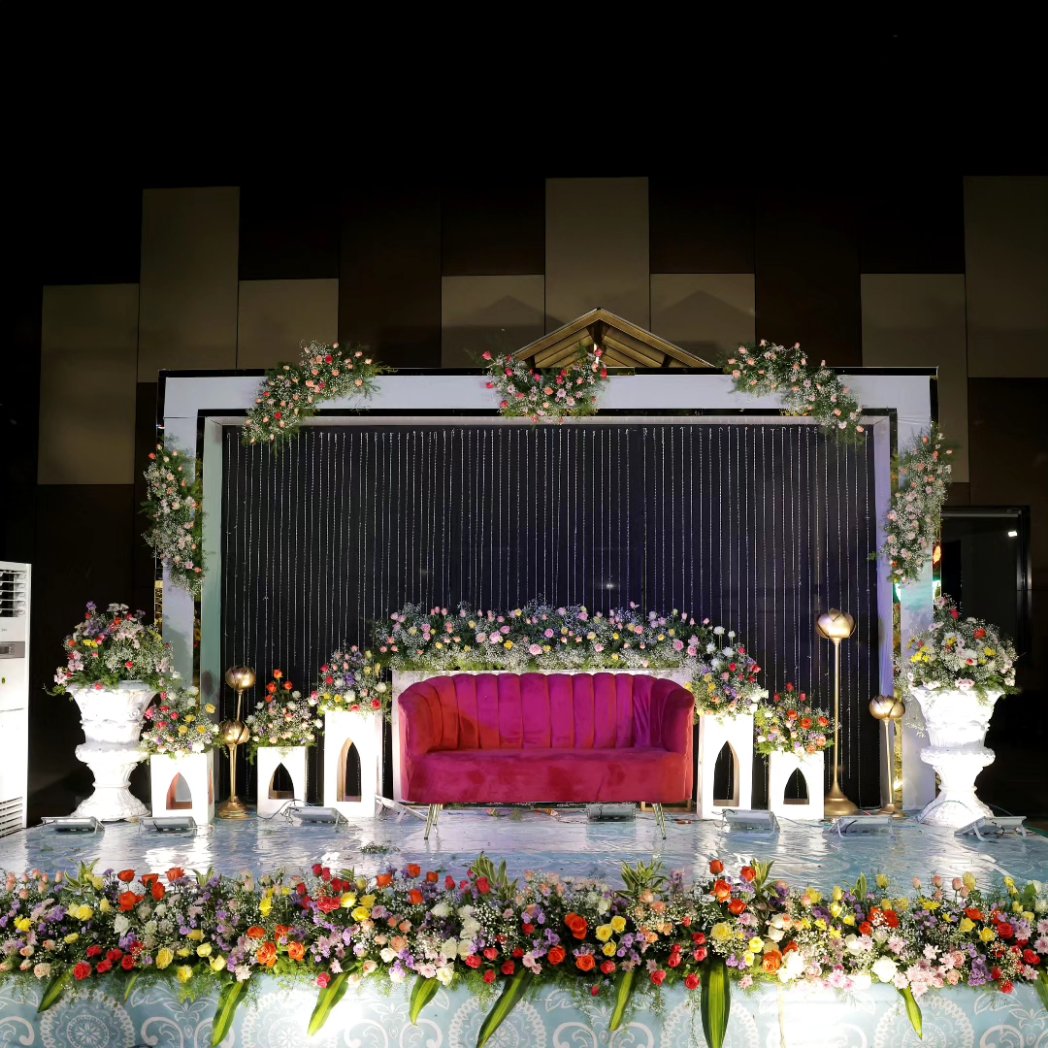 AyurvanResort's tweet photo. Capturing the joy of a Sangeeth night through dance and music with us. 

Thanks, Mr. Nagadev for this beautiful decor 
8919190461

Ayurvan Resort &amp; Convention, An Event Destination...
8008333393, 9391589999 

#ayurvanresort #resorts #convention #cottages #venues #weddings #events https://t.co/dOJgzzJwgh