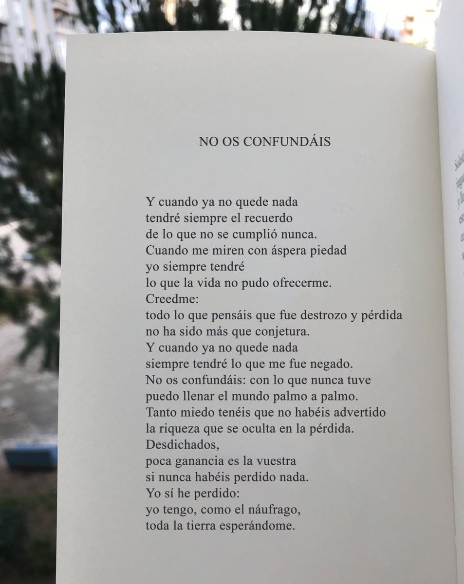 Francisca Aguirre, cuando ya no quede nada, quedarán tus poemas.