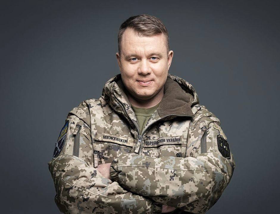 Today is the birthday of our commander - Yevhen Mezhevikin, colonel of the Armed Forces of Ukraine, Hero of Ukraine! 🇺🇦 Commander, congratulations! 🎂 We are honored to serve under your command! We wish you good health and Cossack spirit! You are a true role model. Together to