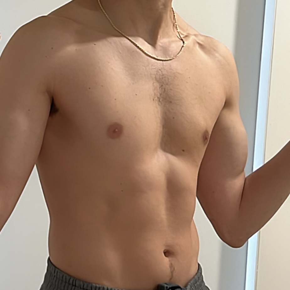 Tim00747790726's tweet photo. Gym gains 🤔🙃🏋🏽‍♂️ #gymupdate https://t.co/nVMV2kEuX3