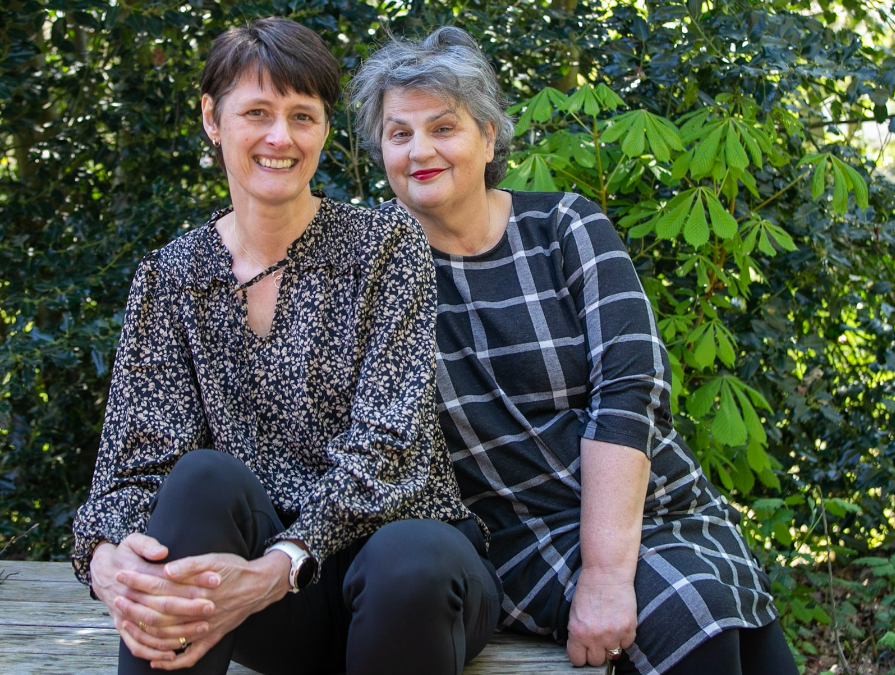 KREW voor het eerst in Nederland
Europese tieners met een nierziekte strijken deze zomer neer in Den Helder voor het internationale zomerkamp KREW, een jaarlijks evenement vol activiteiten en veel gelegenheid om andere jonge nierpatiënten te leren kennen.
nvn.nl/nieuws/krew-vo…