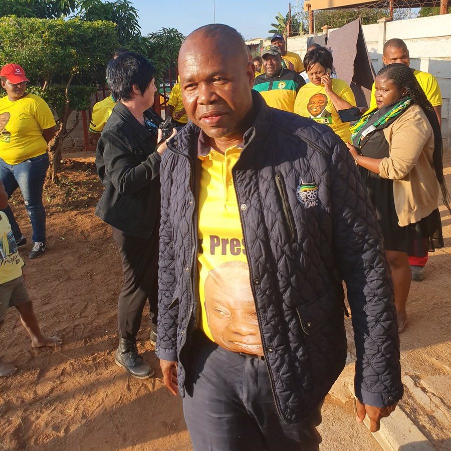 Chairperson of the ANC Peter Mokaba Region, John Mpe has dismissed claims that he instigated the violence that left a 9-year-old girl and a 25-year-old man wounded at #JujuValley in Seshego, outside Polokwane. RM