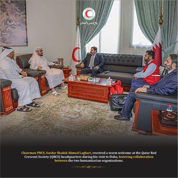 Honourable Chairman Pakistan Red Crescent Society, Sardar Shahid Ahmed Laghari, visited the Qatar Red Crescent Society (QRCS) headquarters in Doha. He was warmly received by QRCS Secretary General, Faisal Mohamed Al-Emadi, and the head of programs.