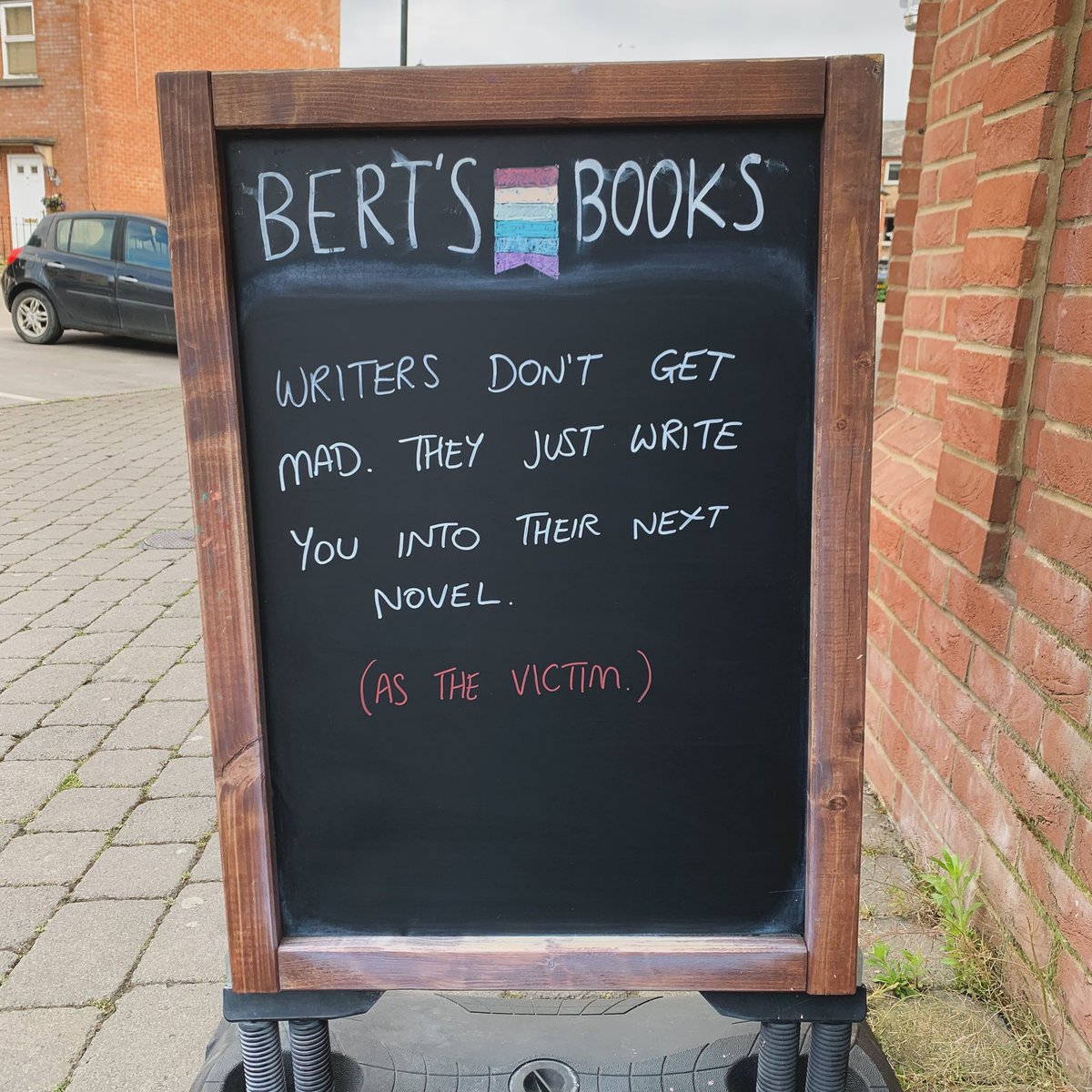 Bert’s Books tweet media