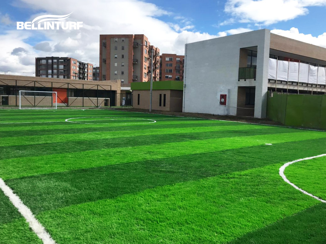 Bellinturfgrass's tweet photo. Check out these incredible transformations!🏆⚽No matter the location, #sports have no boundaries.🔥With passion and the right surface, you can play anywhere! Explore more of our sports systems at https://t.co/9ycLiKNqkJ https://t.co/W3uX5mEROu