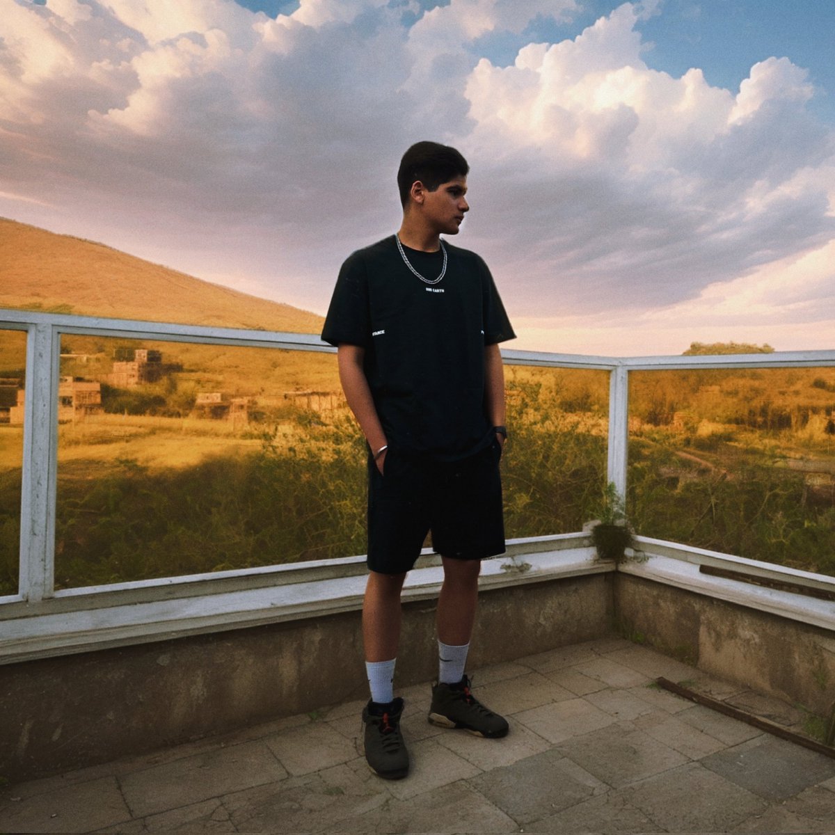 پره ارثه دنیا و سهم ما غفلت...
#yo3efrj