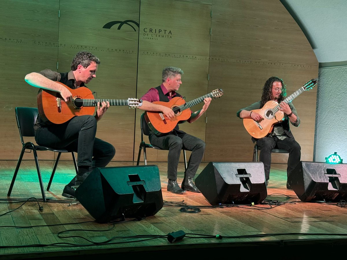 Juankargopa's tweet photo. Algunos momentos del concierto el domingo en la Cripta de la Ermita de Cambrils https://t.co/5U67zG5fB6