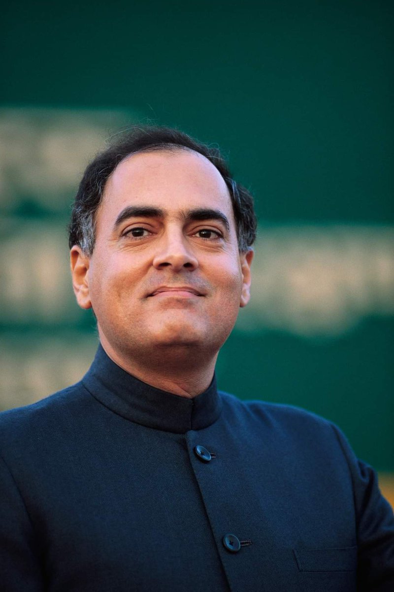 REMEMBERING #RajivGandhi

Accomplishments in a short span of 5 years.

Delhi Riots 
Bhopal Gas Tragedy 
J&K Rigged Election 
Anantnag Riots in Kashmir 
Birth of Terrorism in Kashmir 
LTTE Turmoil 
IPKF Fiasco
Bofors Bribery 
Shahbano Reversal

Only his son can outperform him.