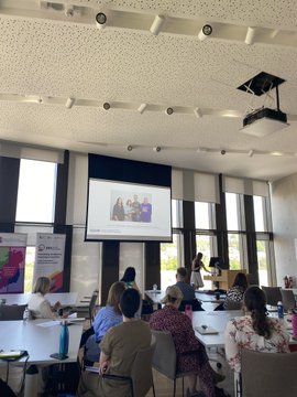 Caroline Daly tweet media