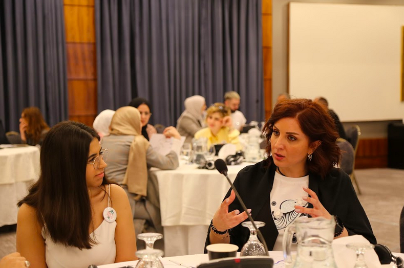 UNDPArabic's tweet photo. ما أهمية الوساطة الداخلية؟

يمكن للوسطاء الداخليين مراقبة التوترات وتحليل الأنماط والتدخل قبل تصاعد النزاعات على المستوى المحلي. 

يمكنهم التعامل مع المجتمع بالتعاون مع السلطات المحلية لمنع حدوث صراعات #IM4Dialogue https://t.co/tkqyQ8hidx