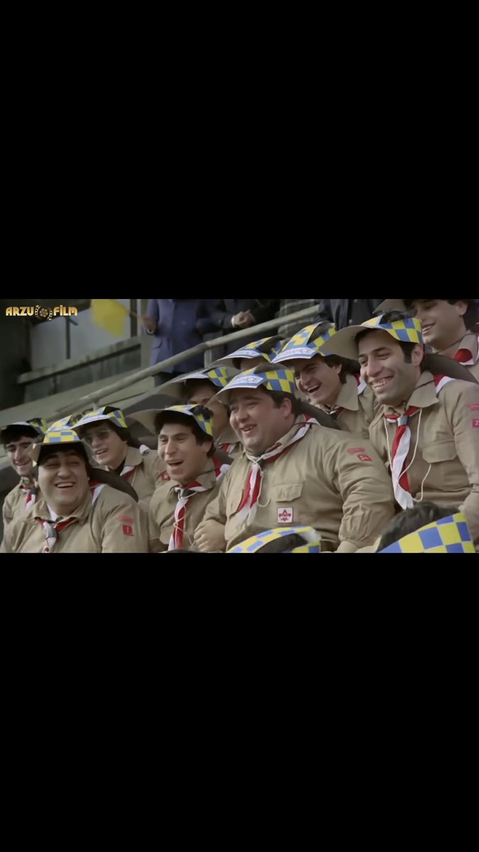 Pazar günü taraftar koltuklarda hababam fener şapkası bulsa ne şık olur. <a href="/Fenerbahce/">Fenerbahçe SK</a>