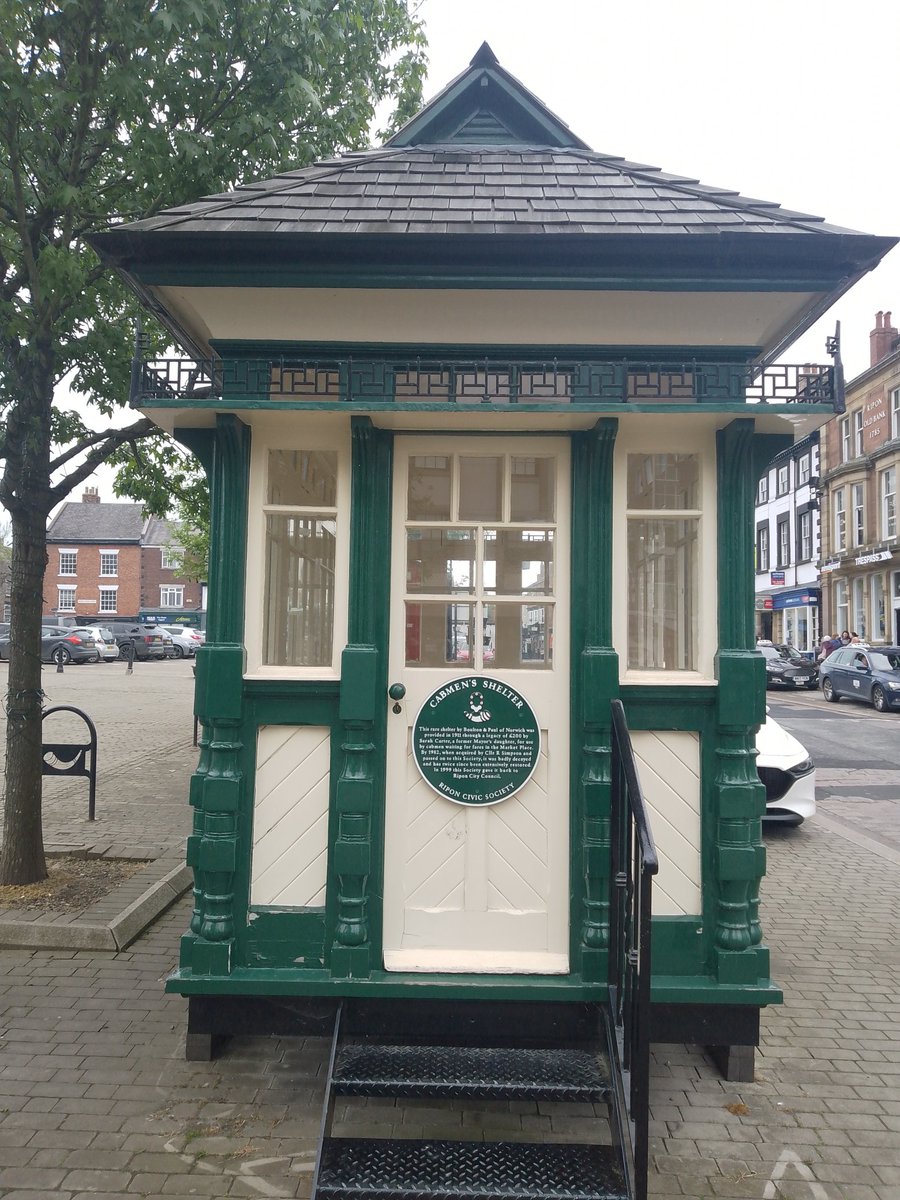 Two images of the cabman's shelter taken on my recent visit to Ripon. Dating from 1911 it was supplied by Boulton and Paul of Norwich who also supplied the huts for Captain Scott's expedition. Thanks to John fir for taking me