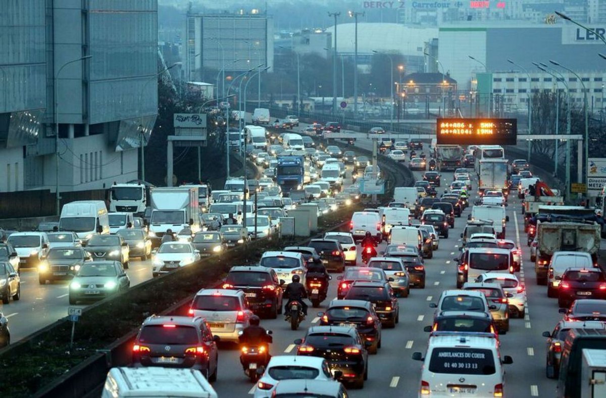 Île-de-France : plus de 460 km de bouchons enregistrés ce mardi matin, un niveau « exceptionnel » ➡️ l.leparisien.fr/j8ot