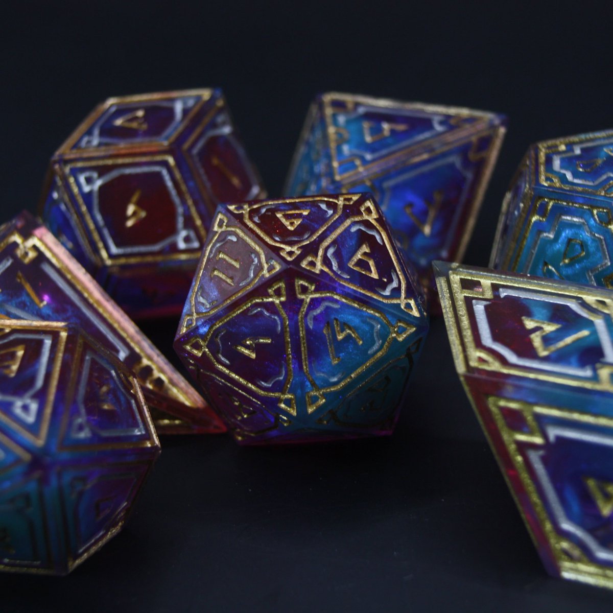 AstrusTreasures's tweet photo. Mystic Library

#dnd #handmadedice https://t.co/IvIZjJWMK1