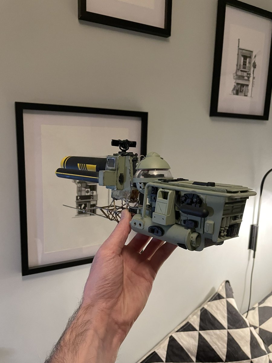 BrotherBlanco's tweet image. Cockpit and gas tanks assembled. Gatling gun added by request. Next some thrusters. Then weathering and cables. #scratchbuild