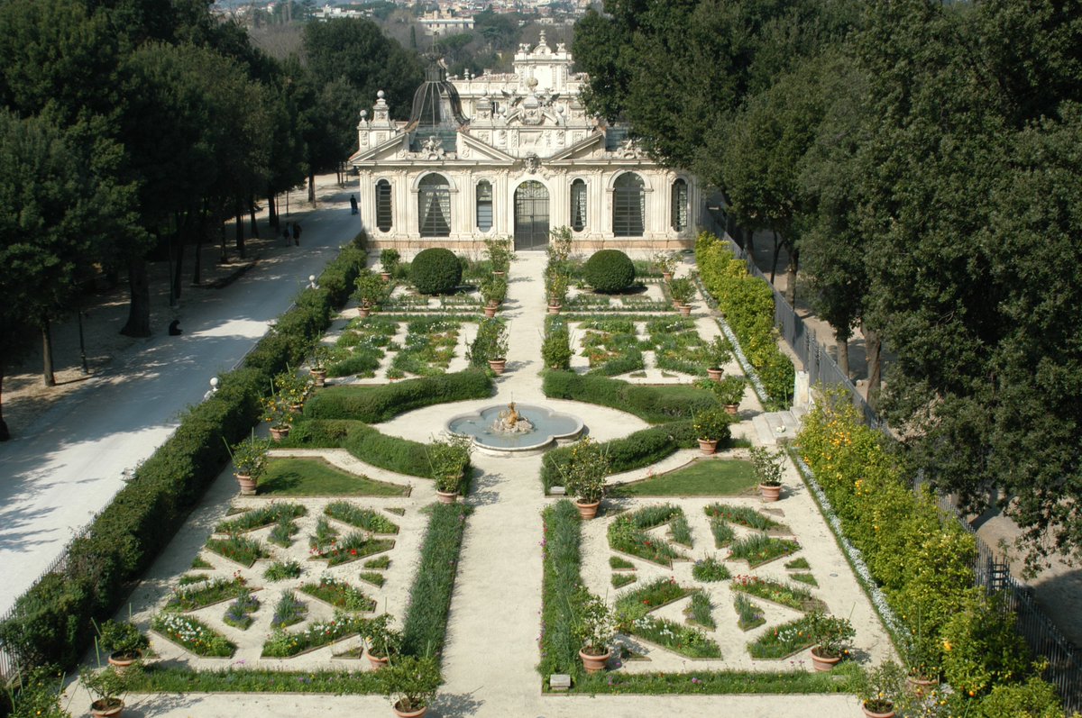 Per la manifestazione Appuntamento in Giardino, il 1 giugno è in programma l’evento 'I giardini segreti di Villa Borghese', una visita ai giardini realizzati dal cardinale Scipione Borghese impreziosita da un’esibizione al liuto con musiche del '600. Info bit.ly/3K6wRQi