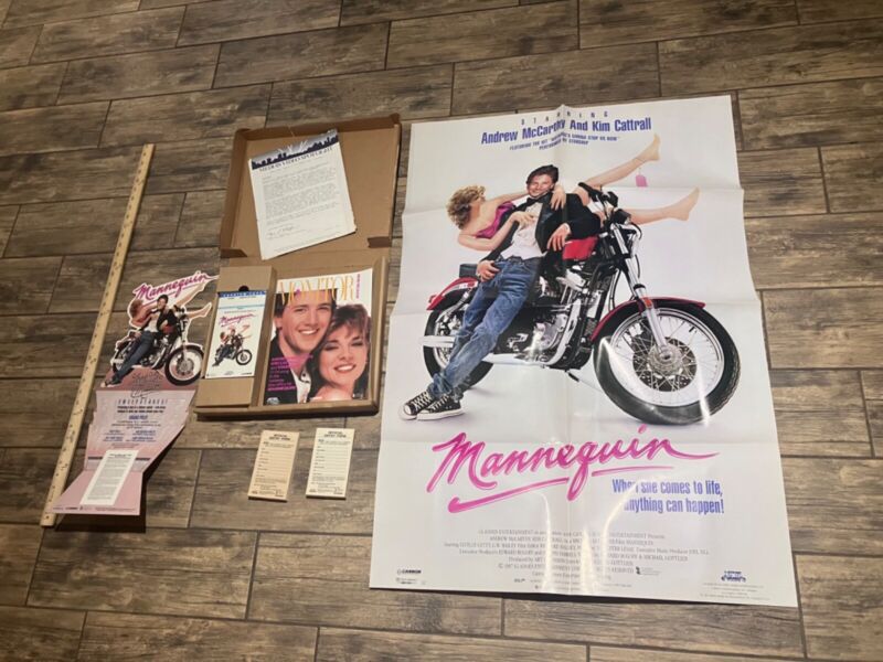Vintage 1987 Mannequin VHS Movie Store Promo Box w/Preview Tape, Standee, Poster

ebay.com/itm/Vintage-19…

#ad #MoviePoster #FilmPoster #Posters