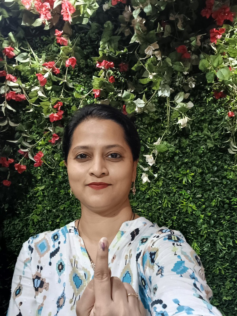 TMhasalkar's tweet photo. Exercised my right to #vote for a stable #IndianGovernment, #progress, and #AtmaNirbharBharat. Did you cast your vote?
#IndianElections #5thPhaseVoting https://t.co/Qhq7Abj2zK