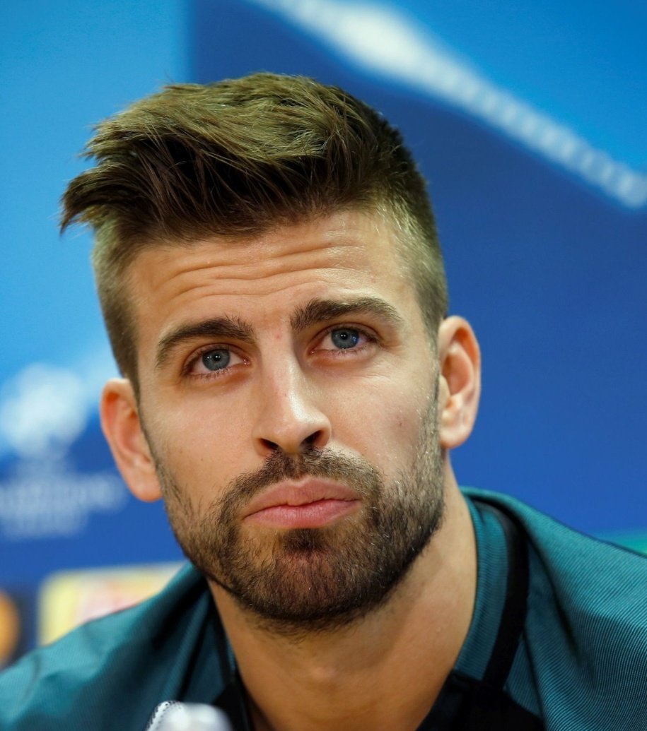 Encuestando's tweet photo. 📊 ¿Consideras a Gerard Piqué una persona honesta?

🔄 SÍ
❤️ NO https://t.co/w3qXnuamB0