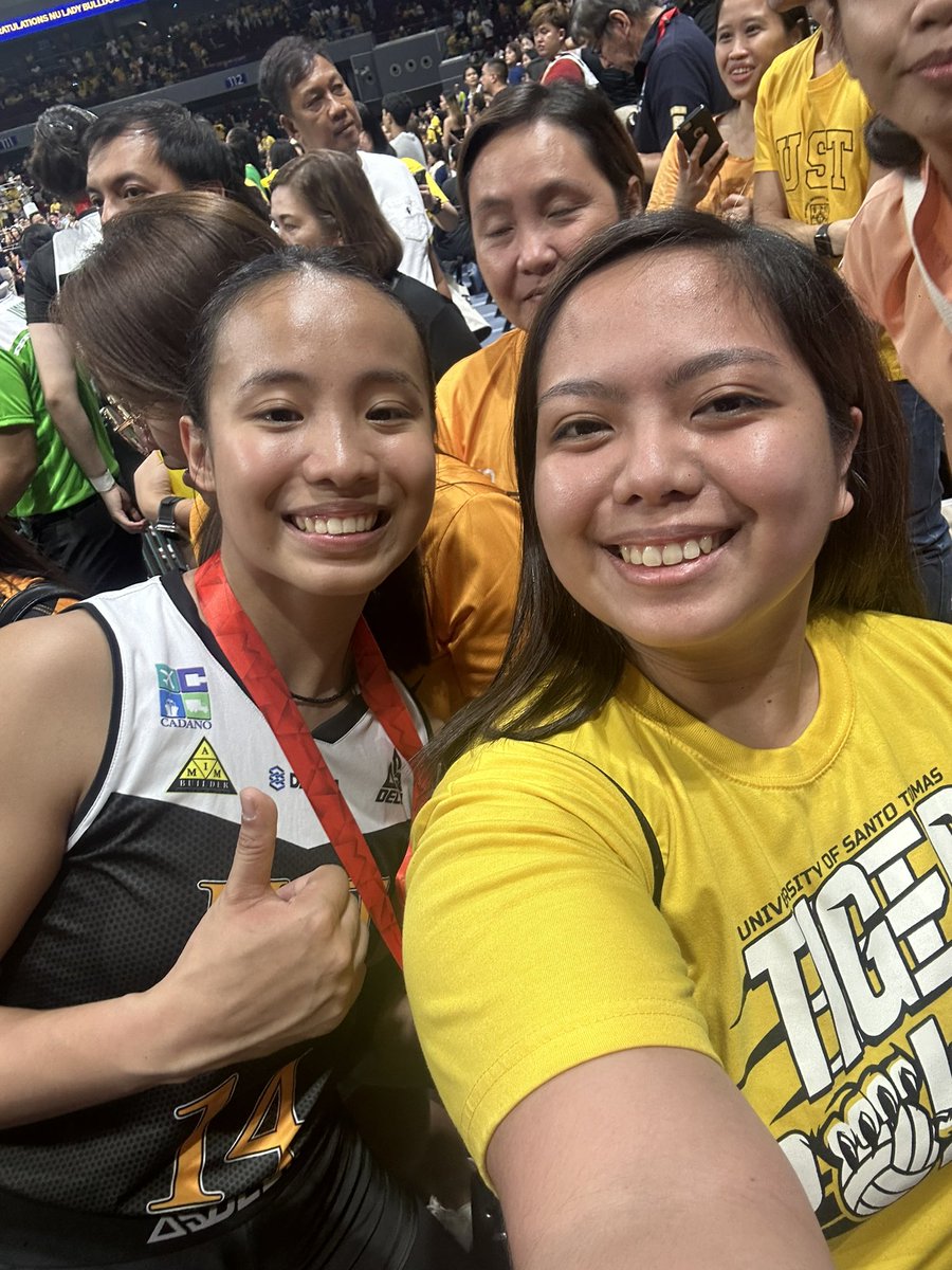 DenSquared27's tweet photo. You may have played your last game for UST but I am hopeful that you are bound for something greater. Thank you for choosing UST, Pierre. 💛 Please know that I got your back always. 🤗
@PierreAbellana https://t.co/82HDxVhbAf