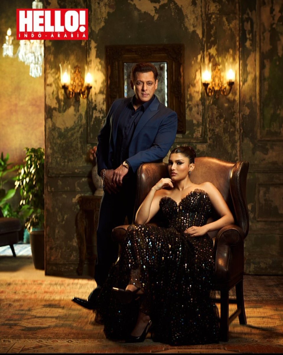 loveSK4ever's tweet photo. Latest:-
Exclusive pics from #Hello100 magazine
The Mama bhanji duo
MEGASTAR SALMAN KHAN with niece alizeh agnihotri featured. 
Salman khan looking absolutely Handsome😍😍😍😍🔥🔥🔥
#Sikandar #SalmanKhan #HelloLeagacyoftomorrow https://t.co/JjIxGmq1UG