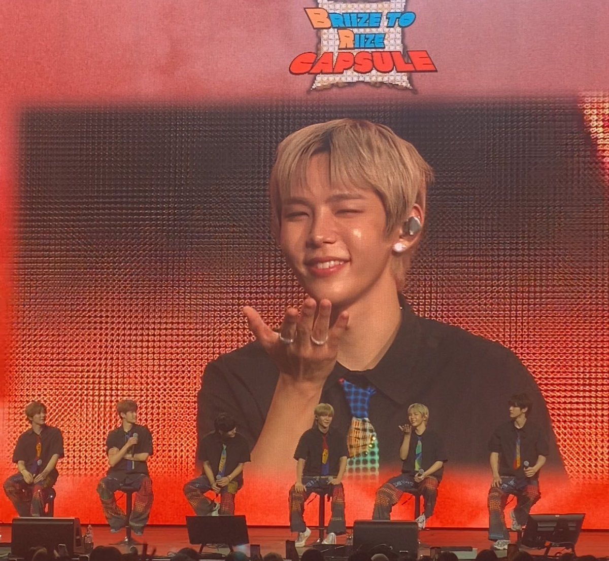 #RIIZE_FANCON_IN_LA ☀️🩵🧡