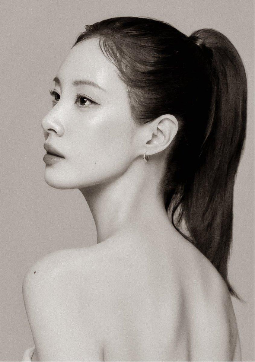 ‍  ‍  ‍  ‍  ‍  ‍ 
This bare canvas, a silent plea,  
Awaits your touch to wander free.
 ‍  ‍  ‍  ‍  ‍  ‍