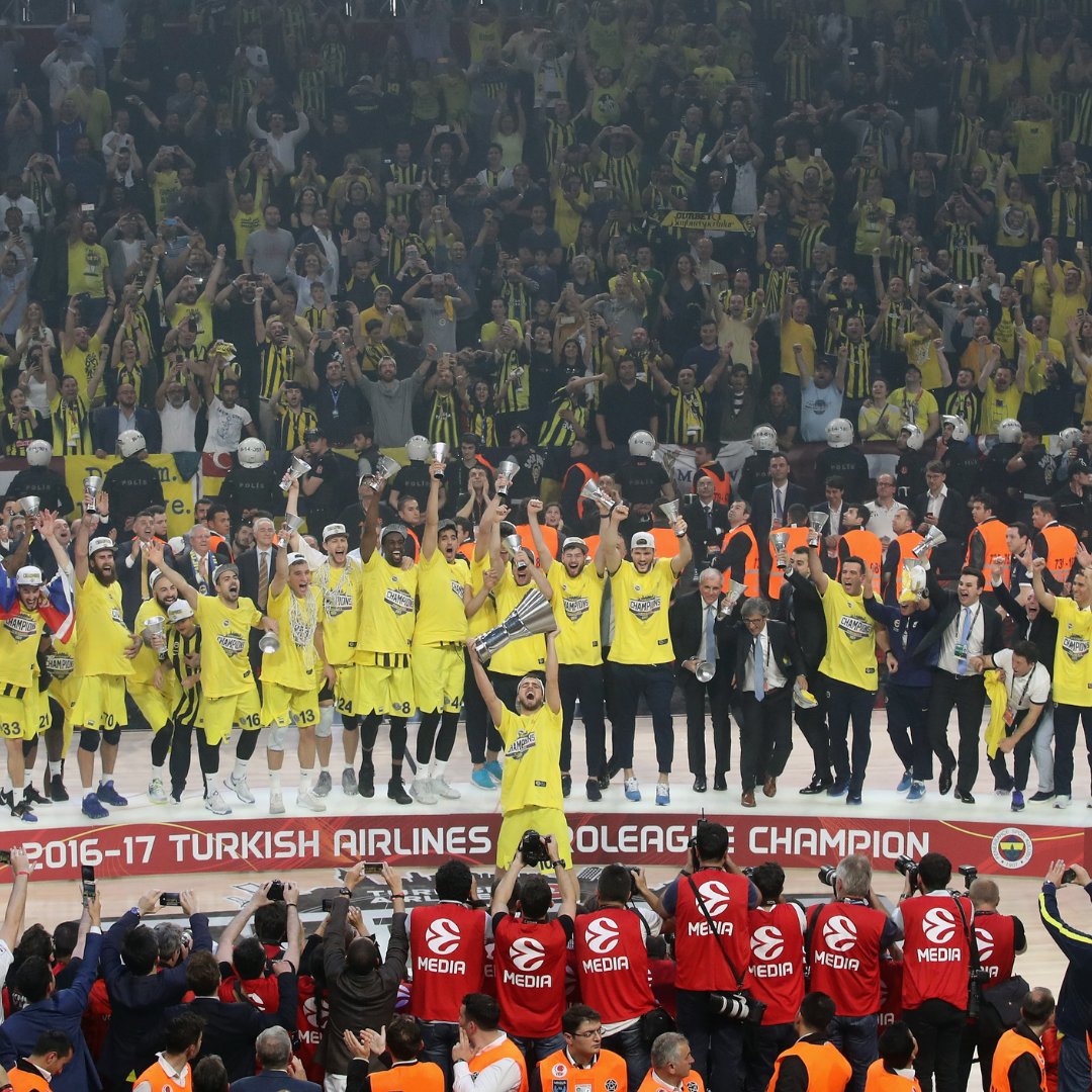 21.05.2017, 'BU TAKIM SPORLARINDA ELDE EDİLMİŞ EN BÜYÜK BAŞARI, EN BÜYÜK KUPA!' FENERBAHÇE, EUROLEAGUE ŞAMPİYONU! NİCELERİNE, ÇOK YAŞA FENER!