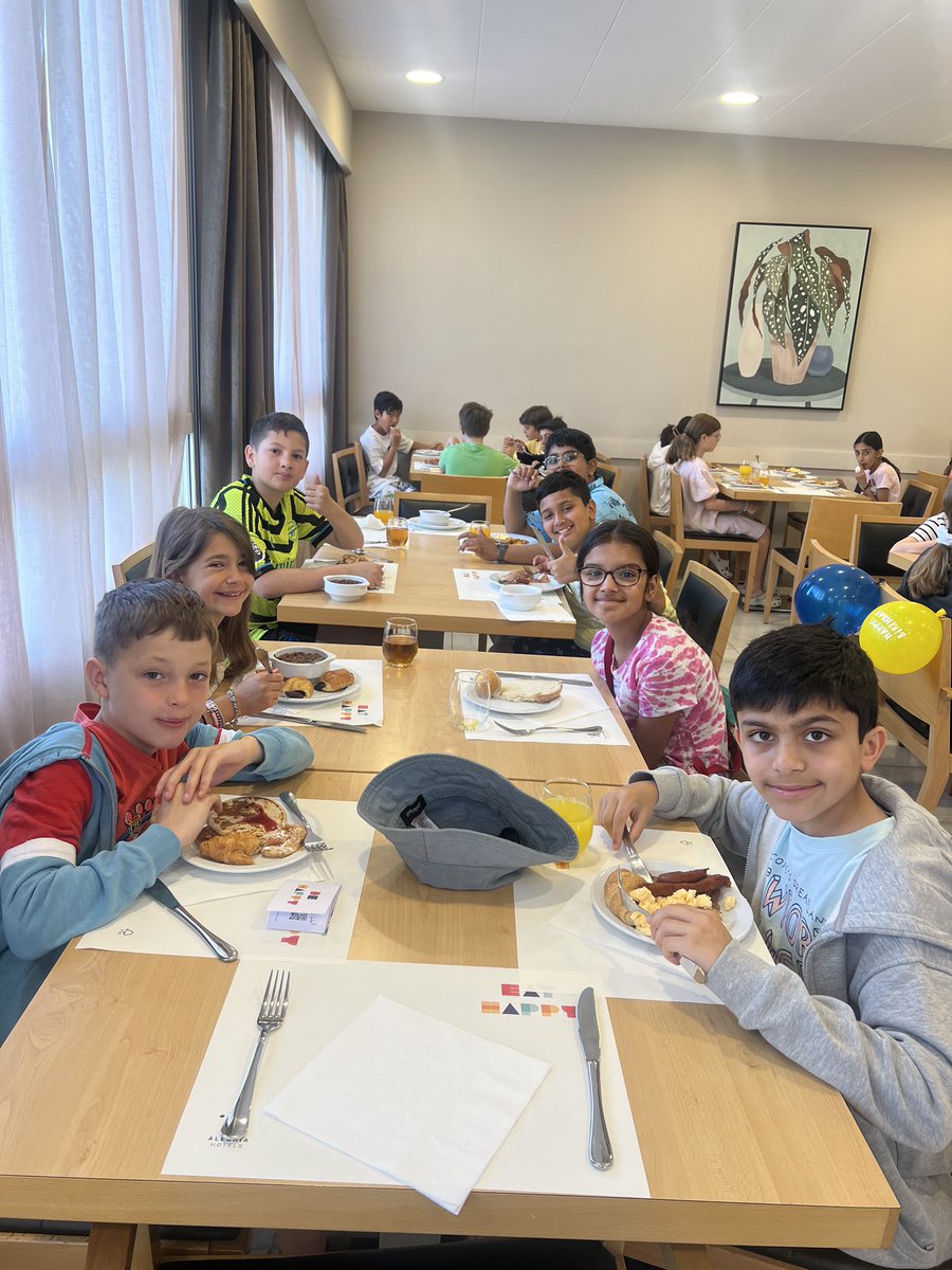 Forest Prep School tweet media