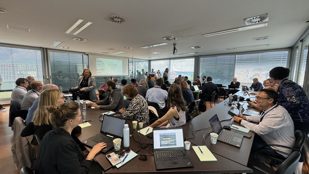 GliderPLOCAN's tweet photo. @EuroGOOS General Assembly 2024 kicked off this morning at @MarinhaPT #Lisboa to review current status &amp; agree on future commitments and goals between delegates #EOOS #OceanObserving #OceanTech @EMSOeu @Groom2RI #GliderTaskTeam #ICTSNews @agenciaiisi @plocan https://t.co/z5qBVTrZKK