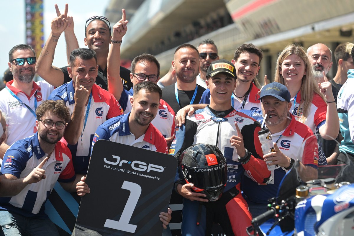 From the first podium in the #EuropeanTalentCup to #Stock Champion, and then to double wins in the #Moto2 ECh 📈

Do you know the years Dani Muñoz achieved each milestone? 🤔

#TransformationTuesday #RoadToMotoGP🏁