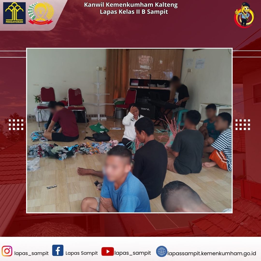 Halo Pahari#lapassampit
Terus Asah Kreativitas, WBP Lapas Sampit Dibekali Kerajinan Tangan Berbahan Baku Tali Miliar

Humas Lapas Sampit.
#kemenkumhamri
#kemenkumhamkalteng
#kanwilkemenkumhamkalteng
#hendraekaputra
@kemenkumhamri
@LaolyYasonna 
@ditjenpas
@kemenkumhamkalteng