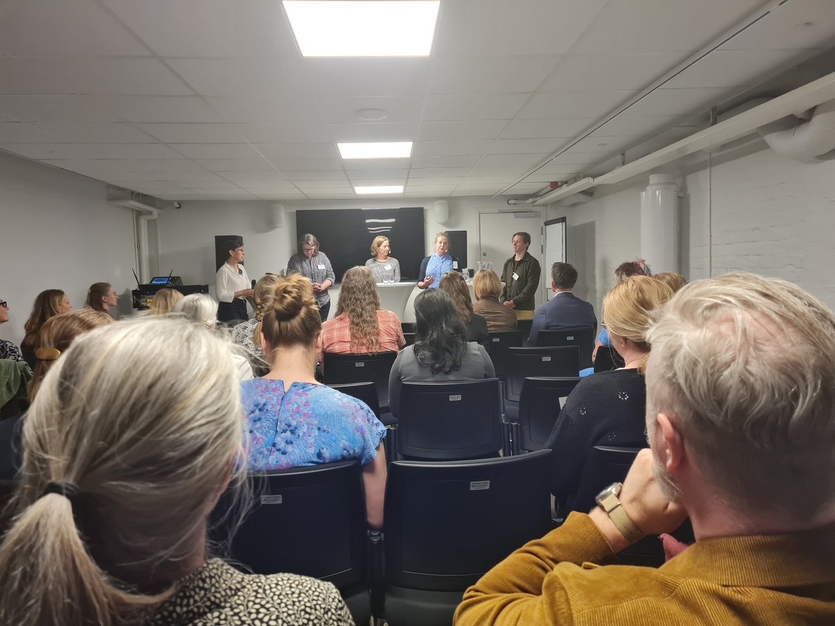 Lisa Granelli (@lisag_formas) on Twitter photo "Vår vision är att det inte finns något avfall, så lite som möjligt ska hamna i soptunnan." Katarina Sundberg, Avfall Sverige, på #Formasagenda2030 <a href="/FormasForsk/">Formas, ett forskningsråd för hållbar utveckling.</a> <a href="/AvfallSverige/">Avfall Sverige</a> "Vår vision är att det inte finns något avfall, så lite som möjligt ska hamna i soptunnan." Katarina Sundberg, Avfall Sverige, på #Formasagenda2030 <a href="/FormasForsk/">Formas, ett forskningsråd för hållbar utveckling.</a> <a href="/AvfallSverige/">Avfall Sverige</a>