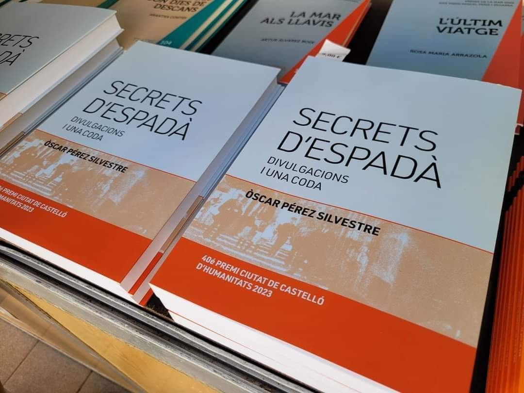 Ens fem ressò de la publicació del llibre SECRETS D'ESPADÀ, d'Òscar Pérez Silvestre, compost per un recull d'articles divulgatius i una coda. Tenim moltes ganes de tindre'l entre mans!

#SerraEspadà