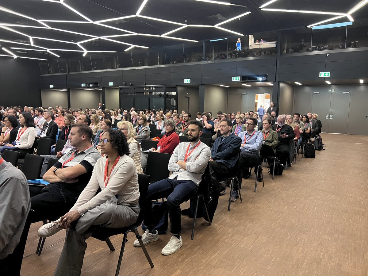 EFI_Conference #EFI2025 (@conferenceefi) on Twitter photo How did you enjoy our first Plenary Session with Lori West, Mats Bengtsson and Pernille Bundgaard Koefoed-Nielsen? 
#EFI2024 #immunogenetics #conference #plenarysession How did you enjoy our first Plenary Session with Lori West, Mats Bengtsson and Pernille Bundgaard Koefoed-Nielsen? 
#EFI2024 #immunogenetics #conference #plenarysession