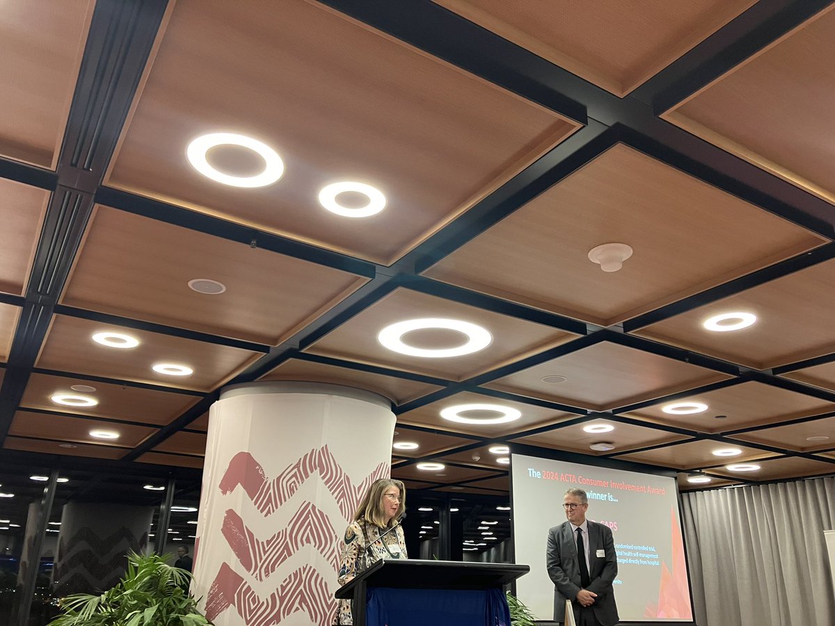 NRI_research's tweet image. Bravo to @DominiqueCad and NRI researchers @NurseResearch for scoping the @ACTA_org Consumer Involvement Award for the ReCAPS trial at last nights Trial of the Year Awards 👏👏 @ACUmedia @SVHSydney #ICTD2024