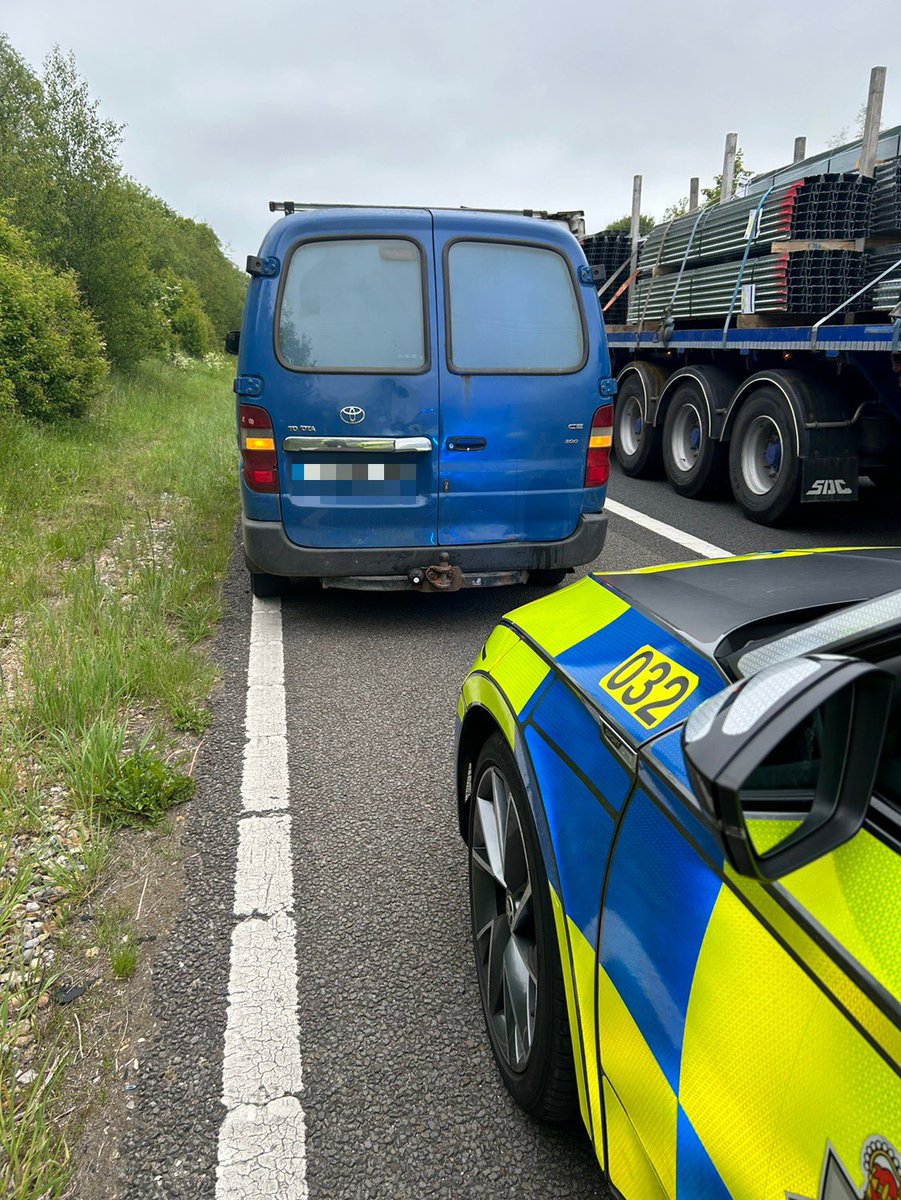 The hard shoulder is for emergency use only. The driver of this van was sailing along the hard shoulder to get passed slow moving traffic. His excuse, he needed the loo #RPU #RoadSafety